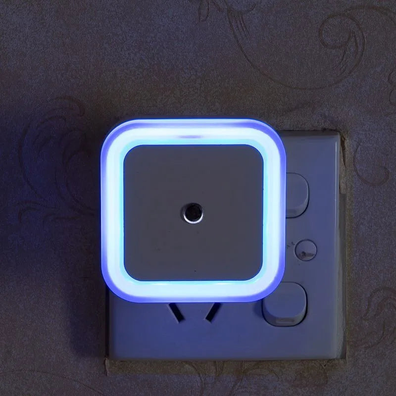 Nachtlicht Steckdose Flur & Kinderzimmer – LED, Kompakt