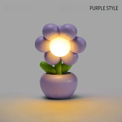 Mini Nachtlicht Blume – LED Tischlampe, Deko, weich