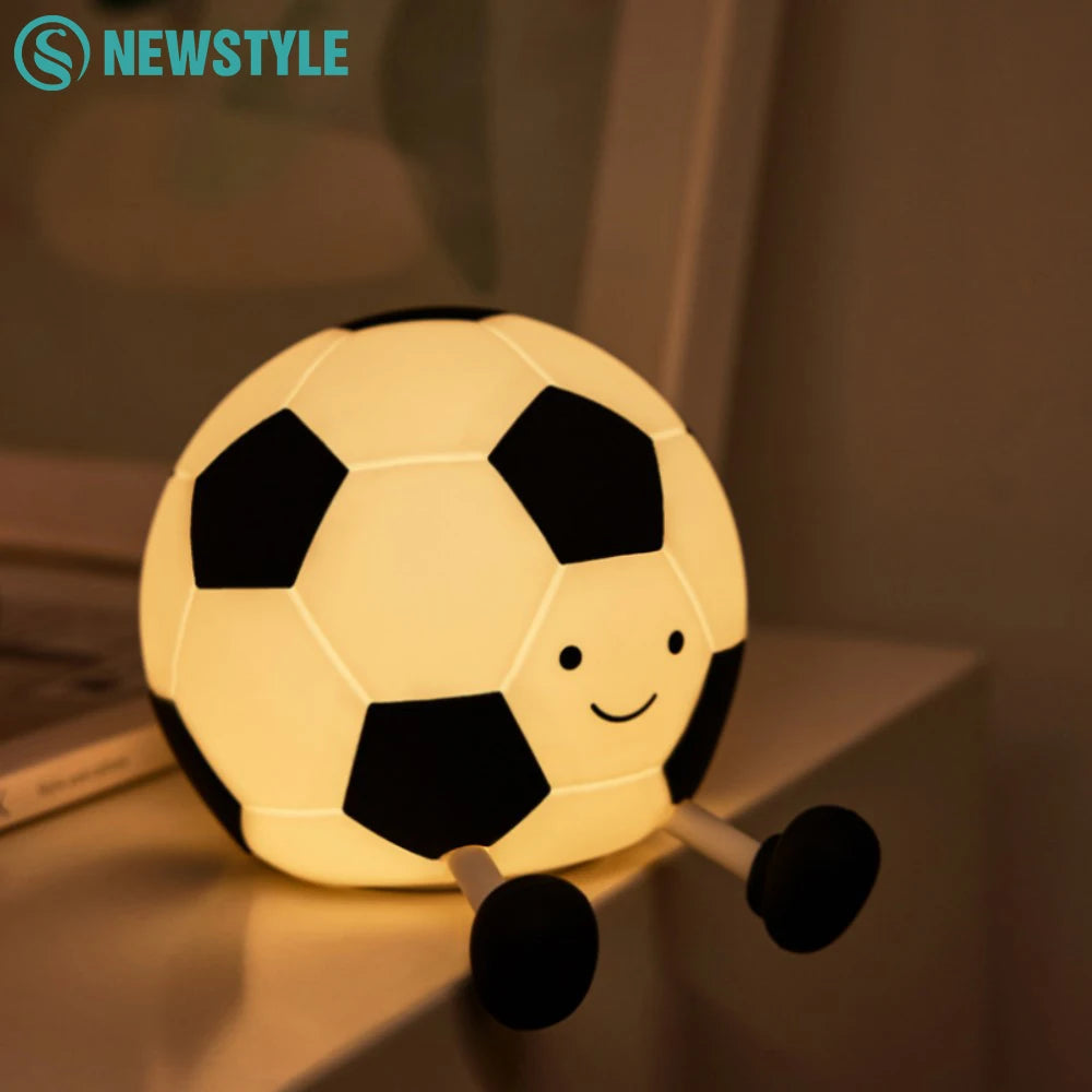 Fußball Nachtlicht – 3 Stufen, Silikon, USB, Dimmbar